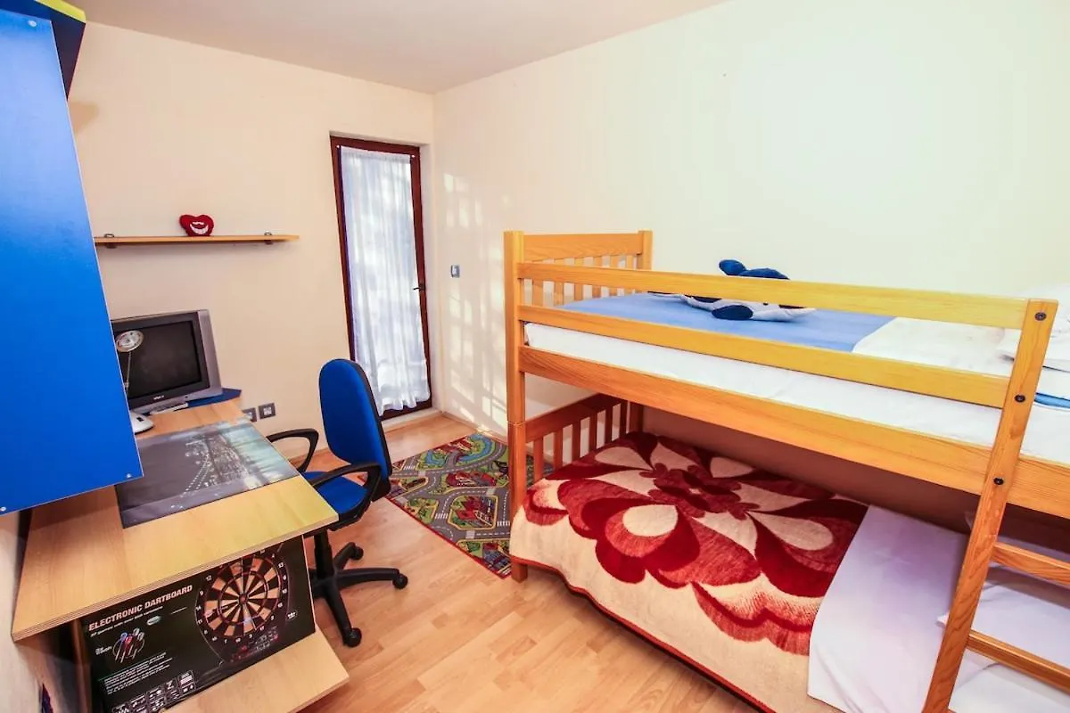 Apartman Sani Rosini 公寓