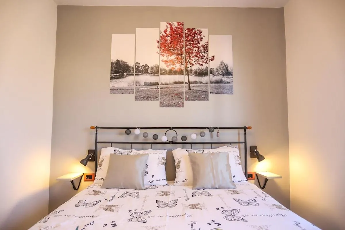 Apartman Sani Rosini 0*,  Croácia